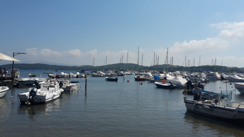 Il porticciolo di Baratti